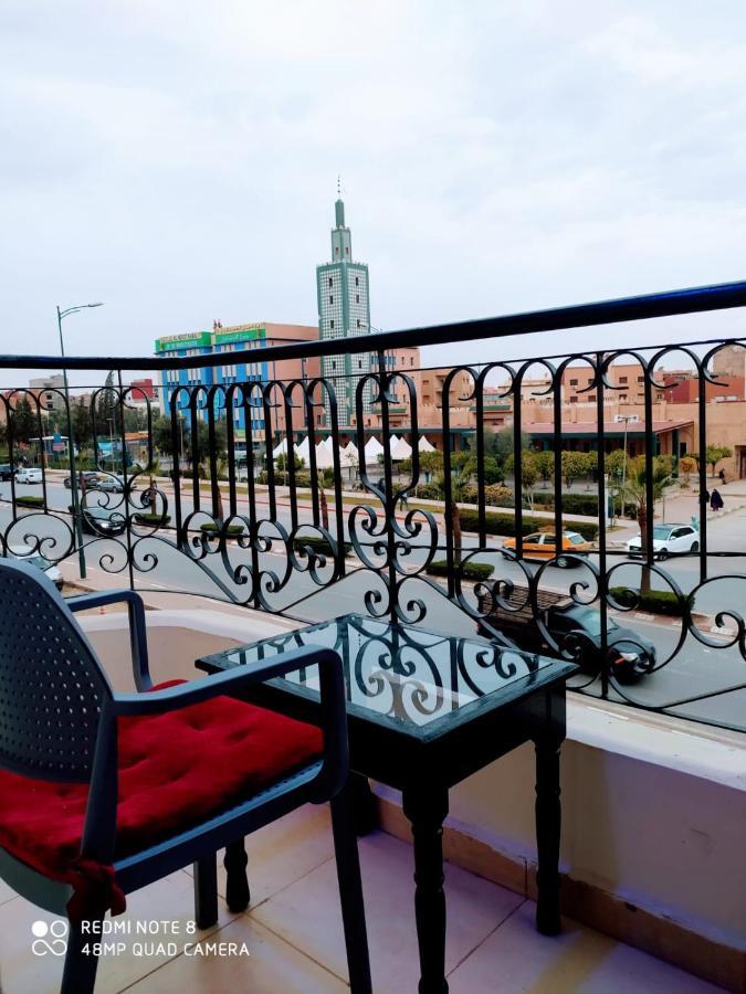 Hotel La Coline Бени Мелал Екстериор снимка
