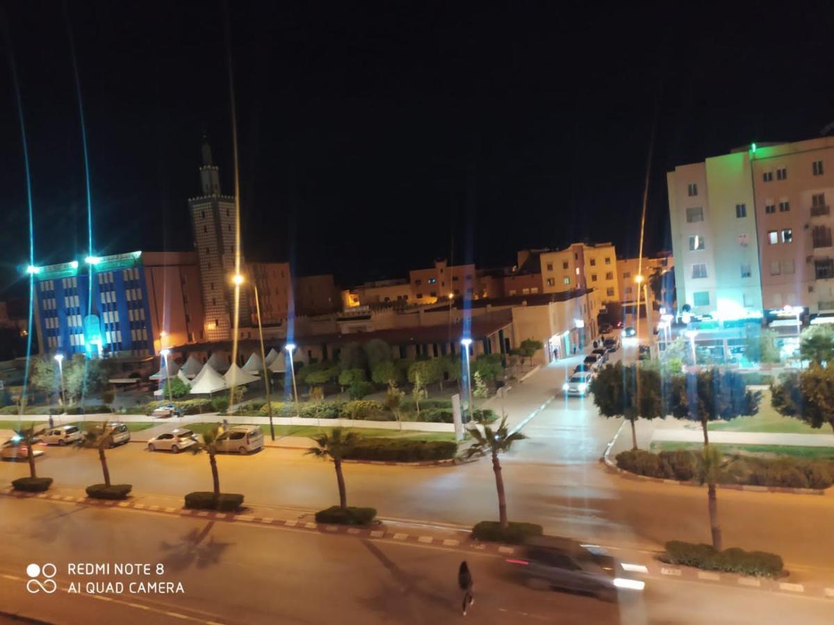 Hotel La Coline Бени Мелал Екстериор снимка